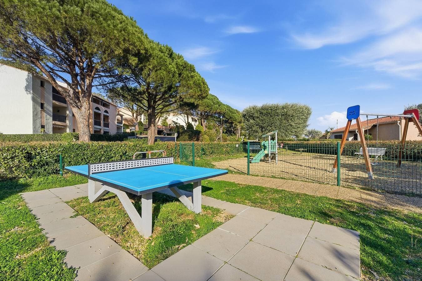 Foto 13 von 17: Ferienwohnung für 4 Personen mit Terrasse