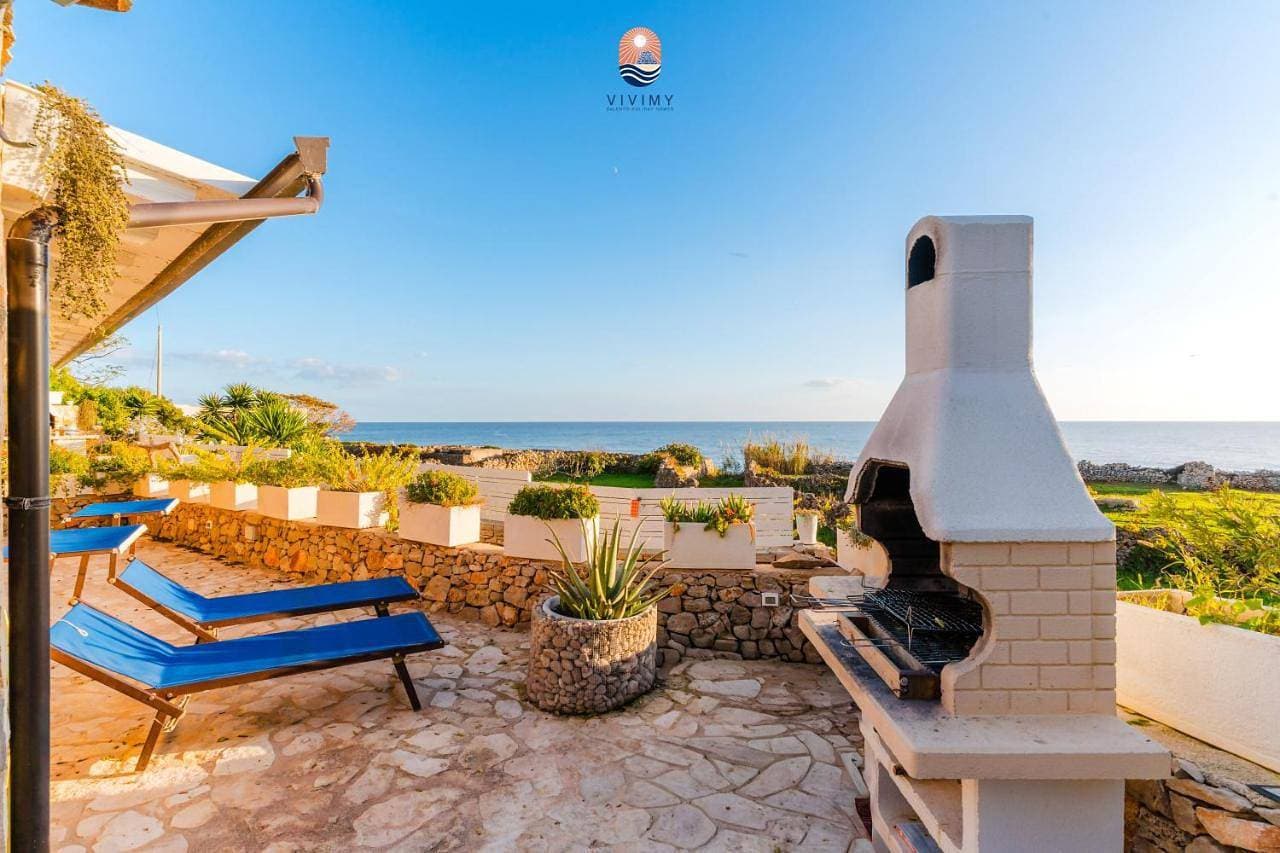 Foto 4 von 5: Villa with Sea View