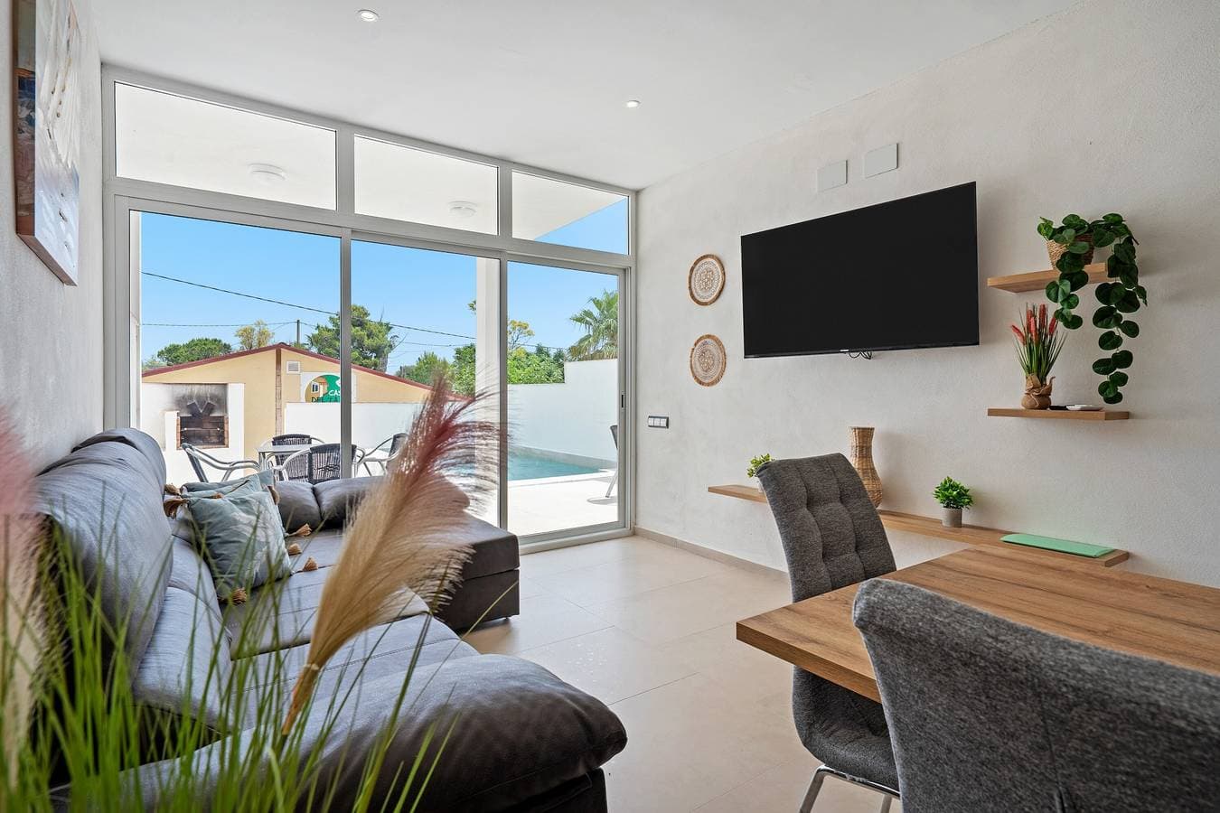 Foto 4 von 33: Ferienhaus 'Arenal' mit Bergblick, Wi-Fi und Klimaanlage