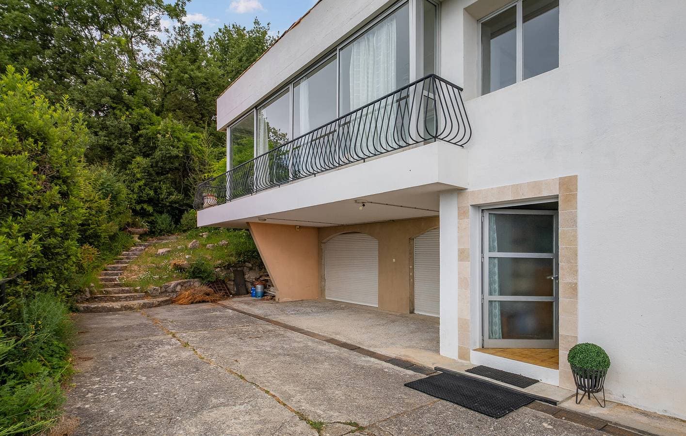 Foto 2 von 26: Apartment mit Meerblick, Pool, Terrasse und Parkplatz