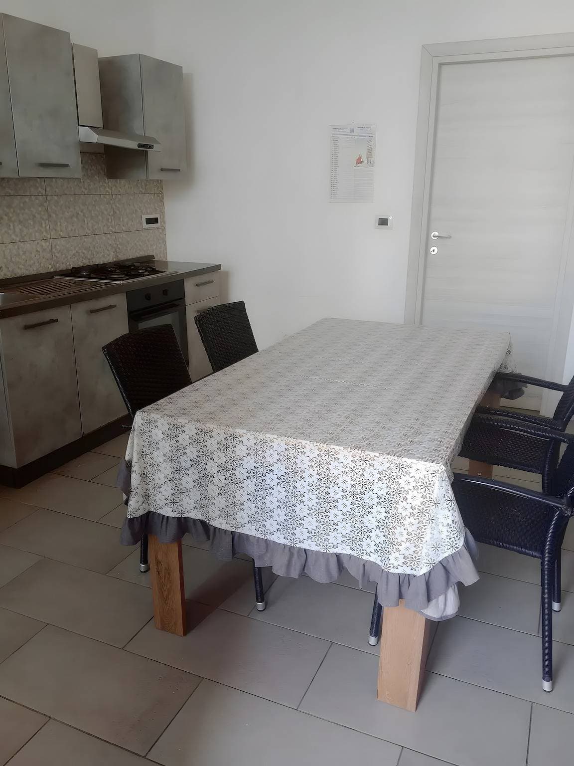 Foto 8 von 12: Apartment „Blue Sea Rooms- Piano Terra“ mit privater Terrasse