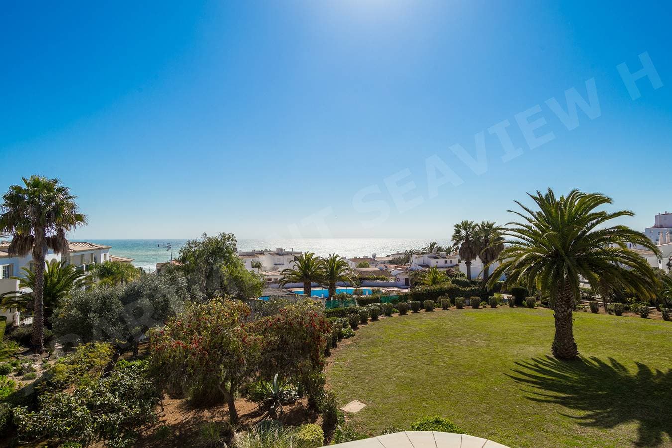Seaview Apartment H 1