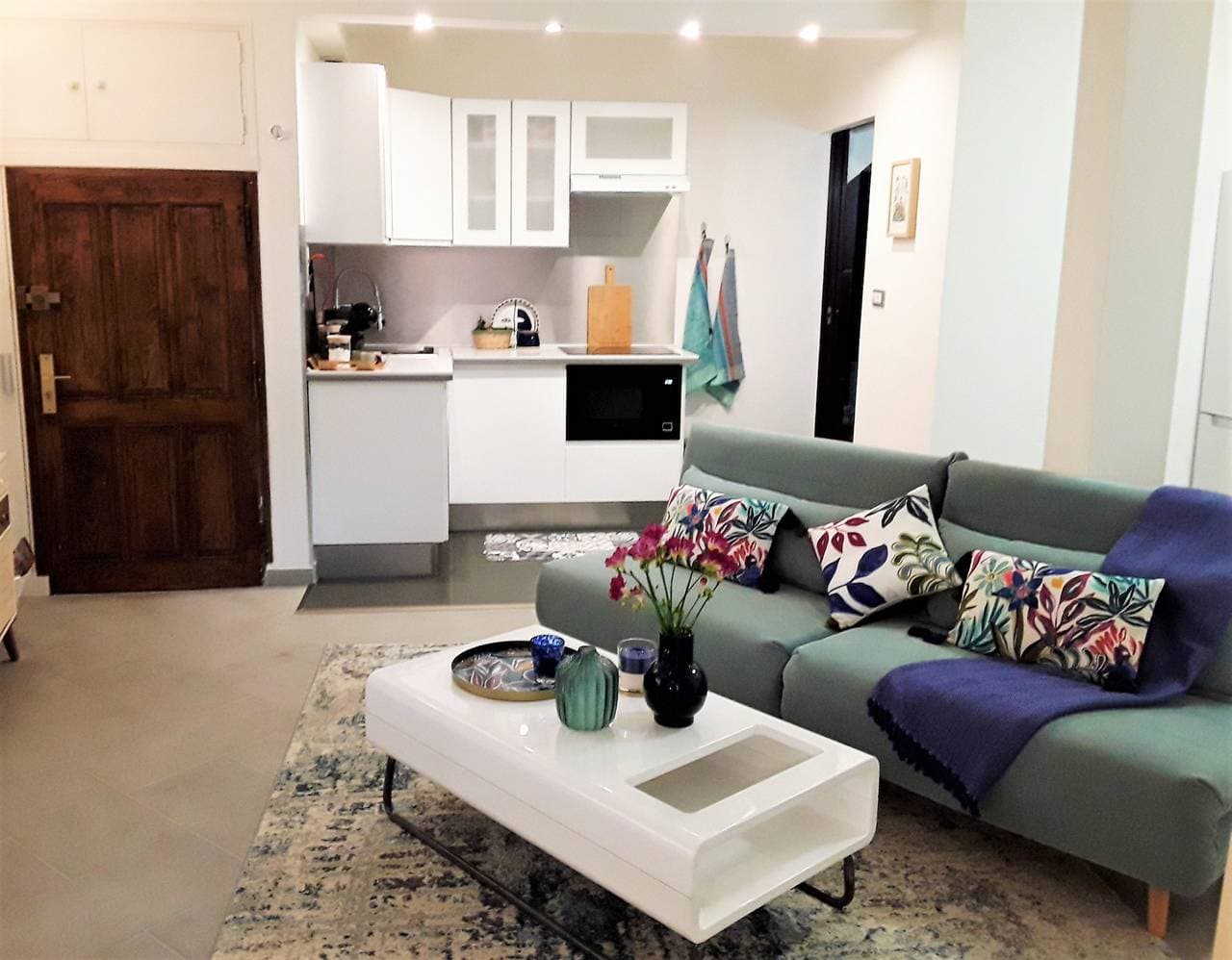 La Fontaine 2 By Riviera Holiday Homes 1