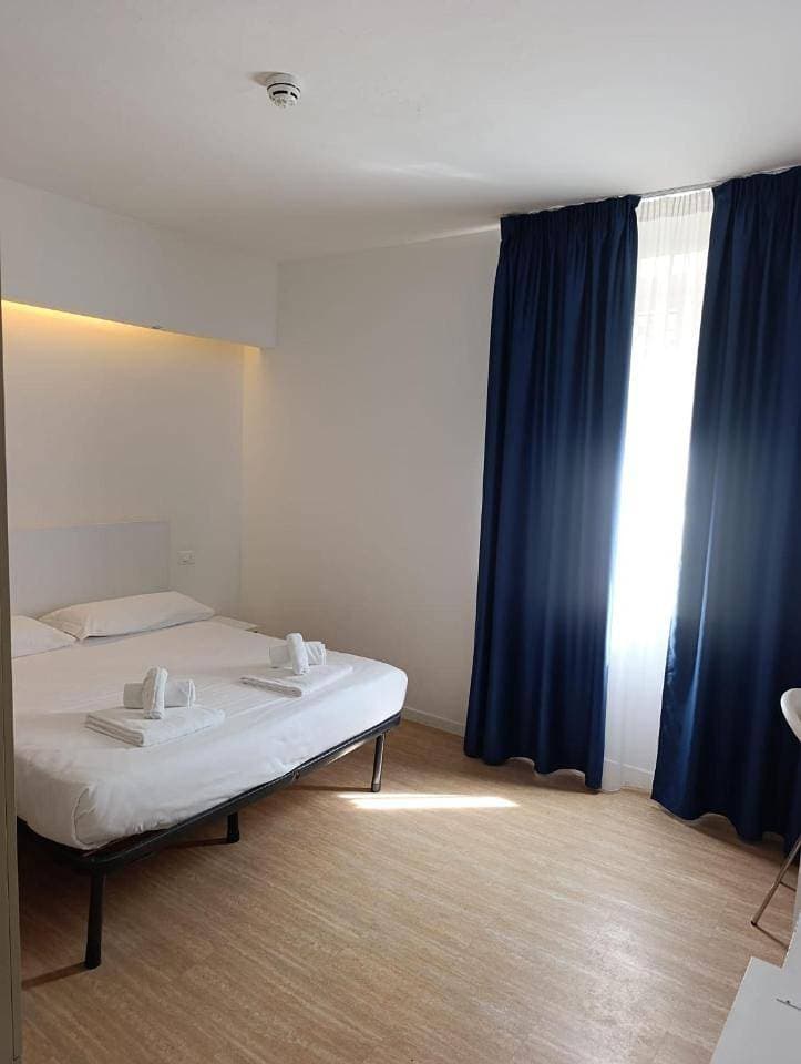 Foto 9 von 9: Standard Double Room