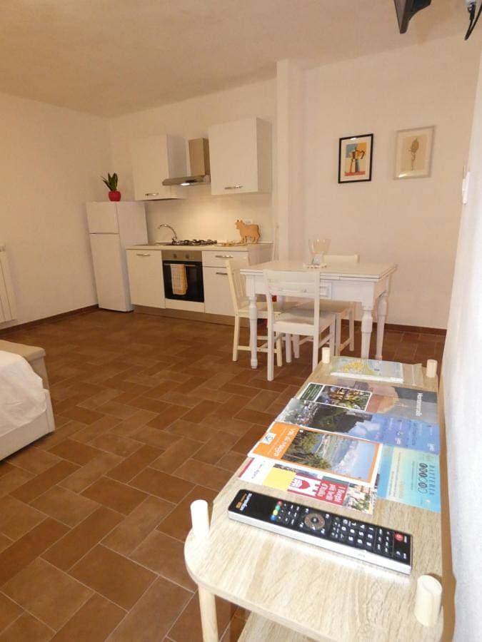 Foto 4 von 29: One-Bedroom Apartment