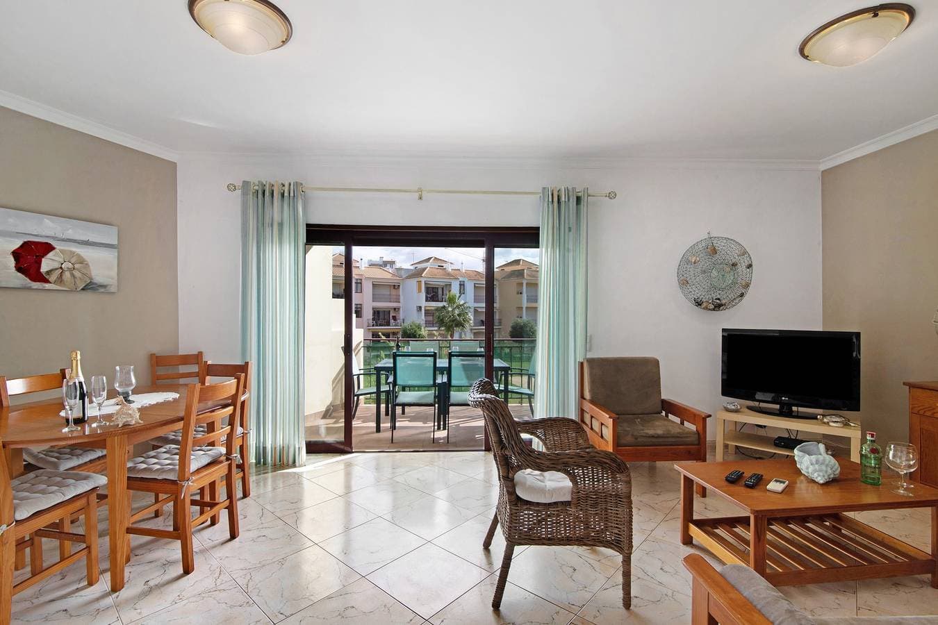 Foto 10 von 25: Ferienwohnung "Columbus Beach" mit Meerblick, Gemeinschaftspool und WLAN