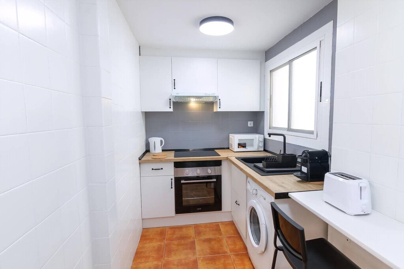 Foto 8 von 21: Ferienwohnung für 4 Personen mit Balkon