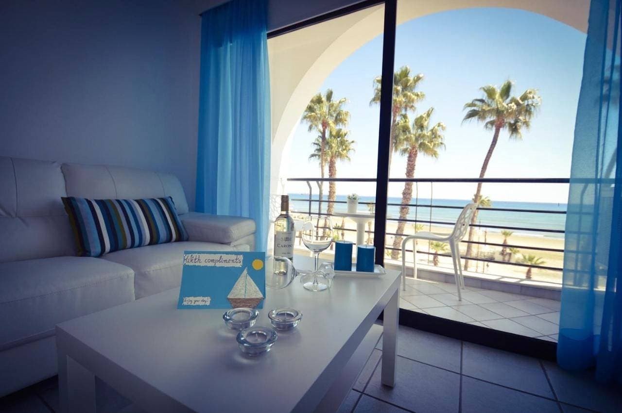 Foto 2 von 15: Studio Apartment with Sea View