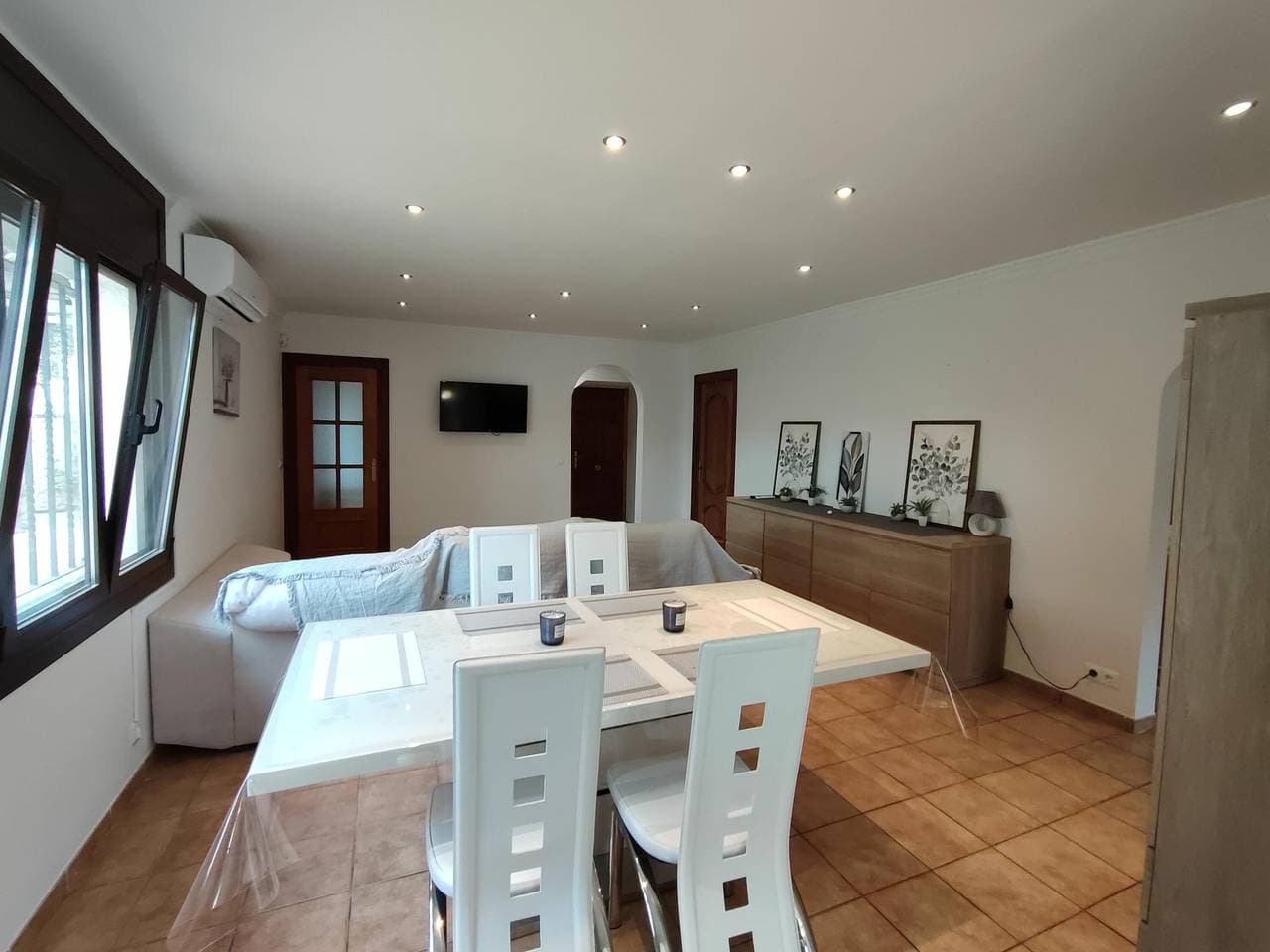 Foto 7 von 32: Villa für 7 Personen mit Terrasse