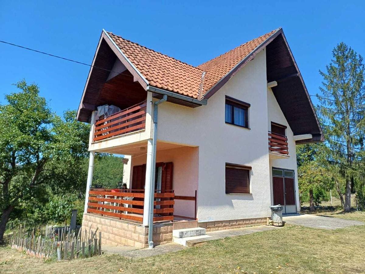 Foto 4 von 51: Three-Bedroom Apartment