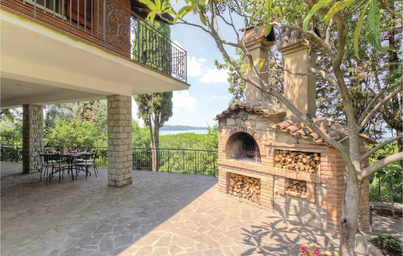 Foto 9 von 27: Magione Oase: 160qm Wohnung mit Pool & Parkplatz