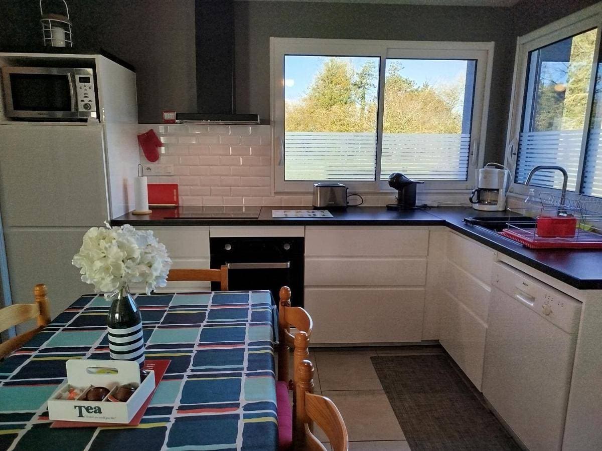 Foto 4 von 29: Three-Bedroom House