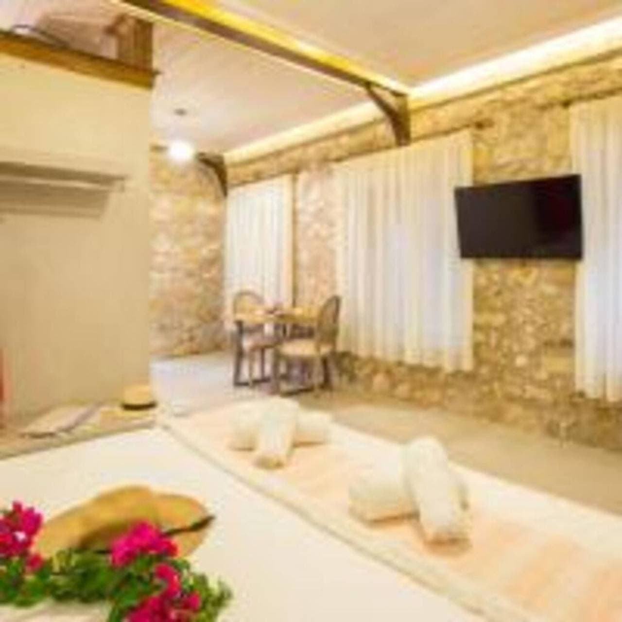 Foto 5 von 12: Stone Suite A