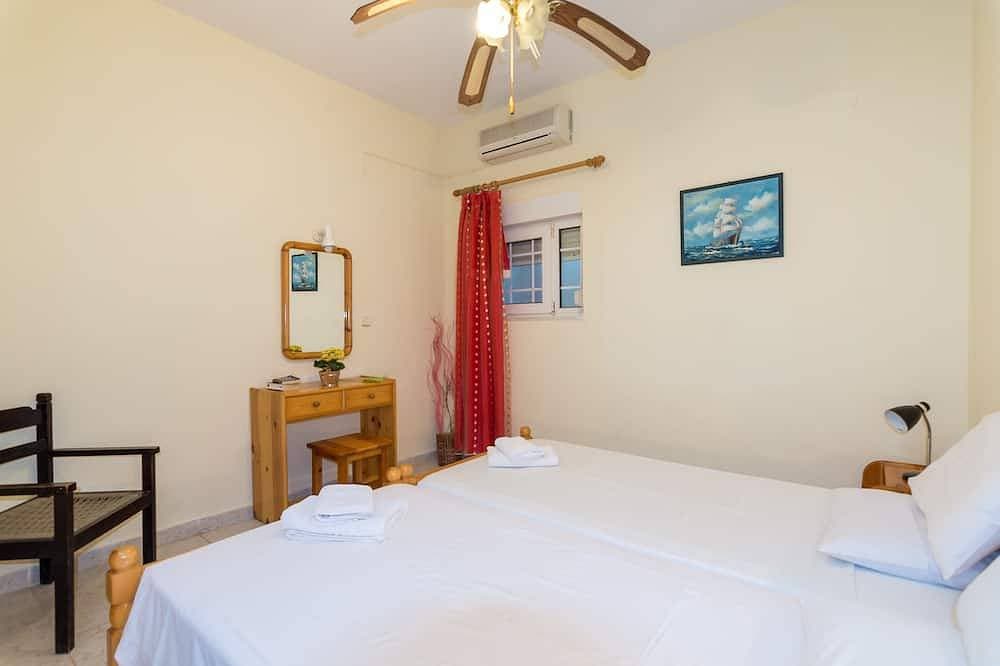 Foto 2 von 21: Makrigialos: Ferienwohnung - 2   Räume - 4/5   Personen