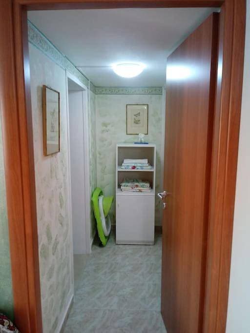 Foto 10 von 36: Two-Bedroom Apartment