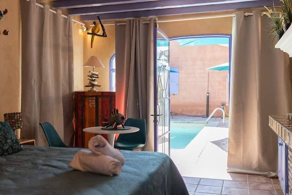 Foto 7 von 11: Studio L'Annexe with shared pool