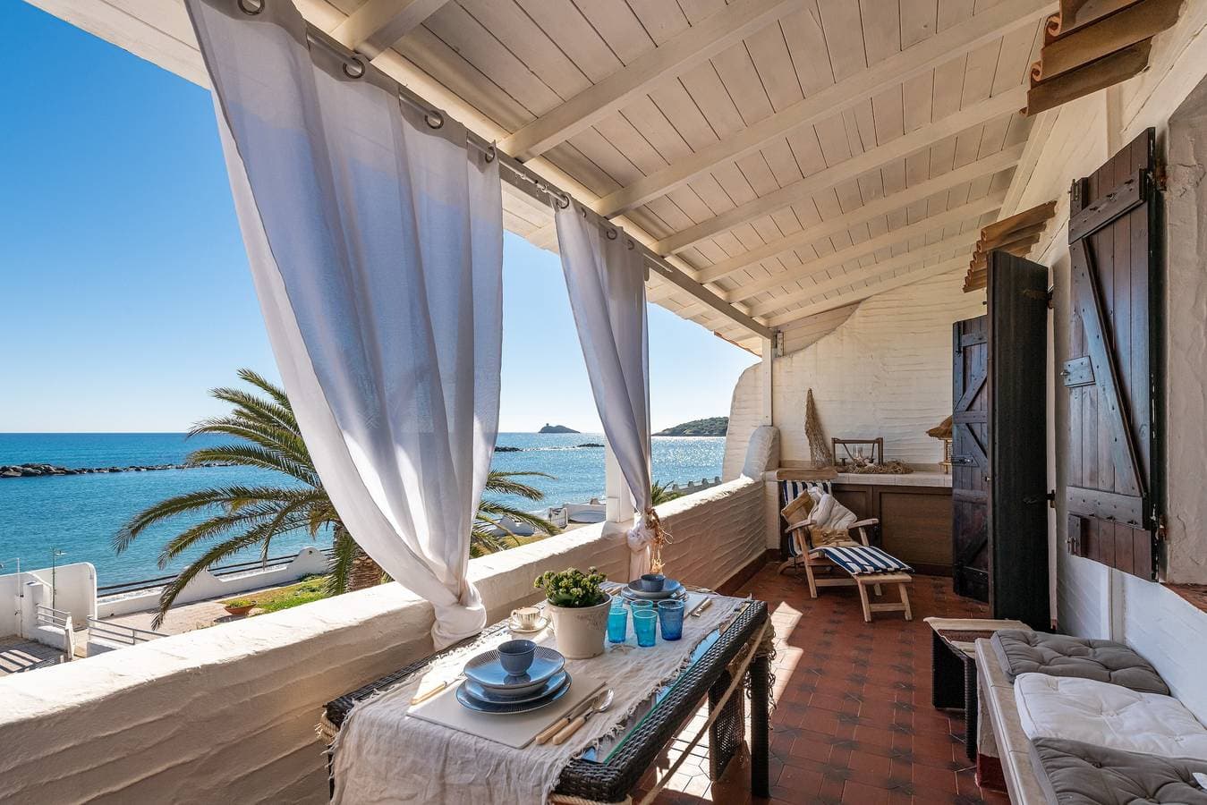Casa Nicoleup 1