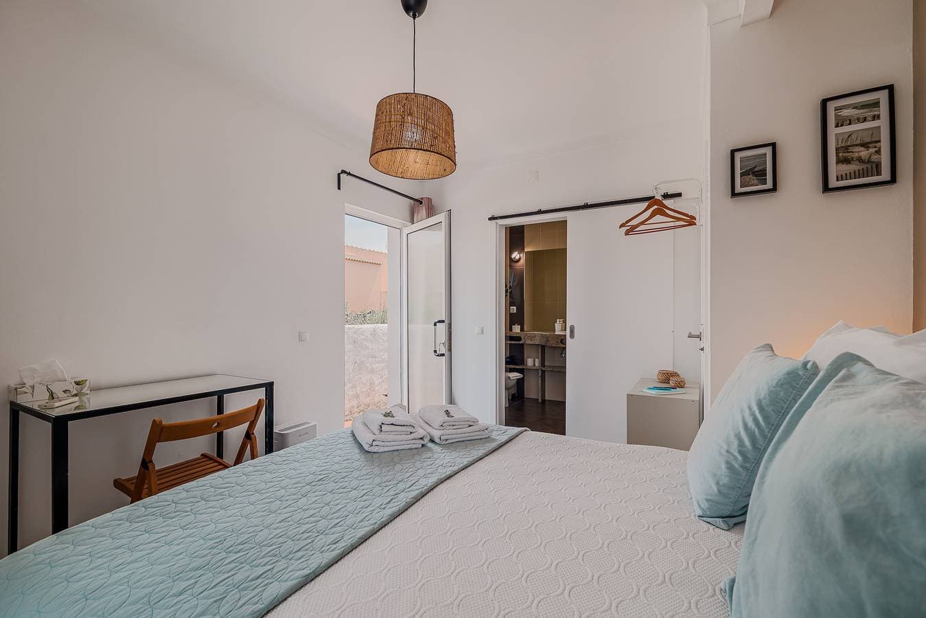 Foto 13 von 27: Gemütliche Suite À Da Marina – Private Suite mit Meerblick, WLAN und Klimaanlage