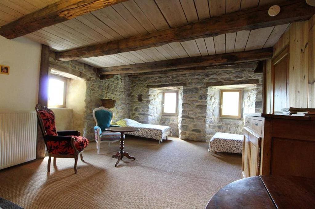 Foto 12 von 42: Family Room with Mountain View