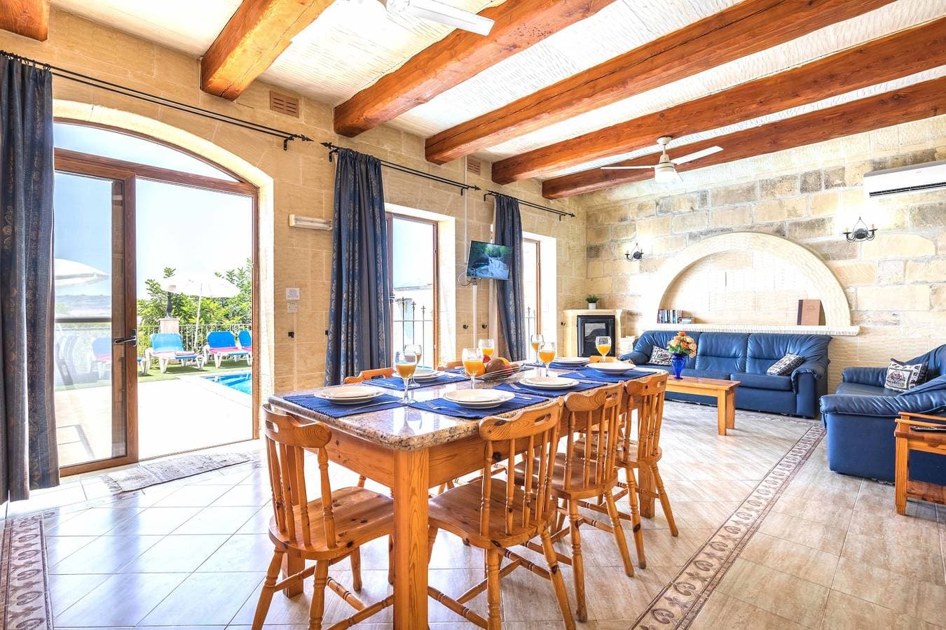 Foto 8 von 21: Villa für 8 Personen mit Meerblick