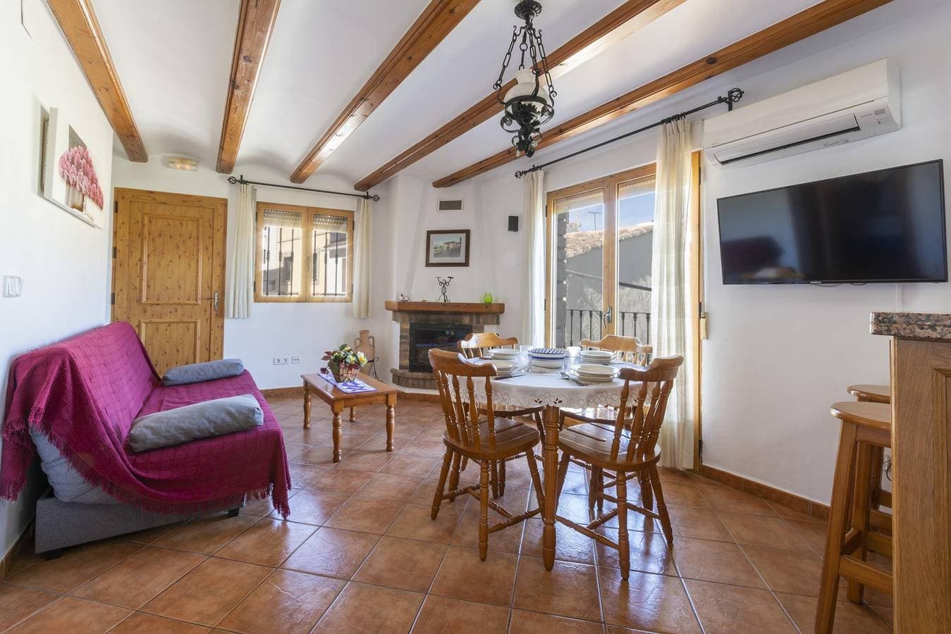 Carrebaix I - Schöne Wohnung mit Bergblick und kostenlosem WiFi. 1