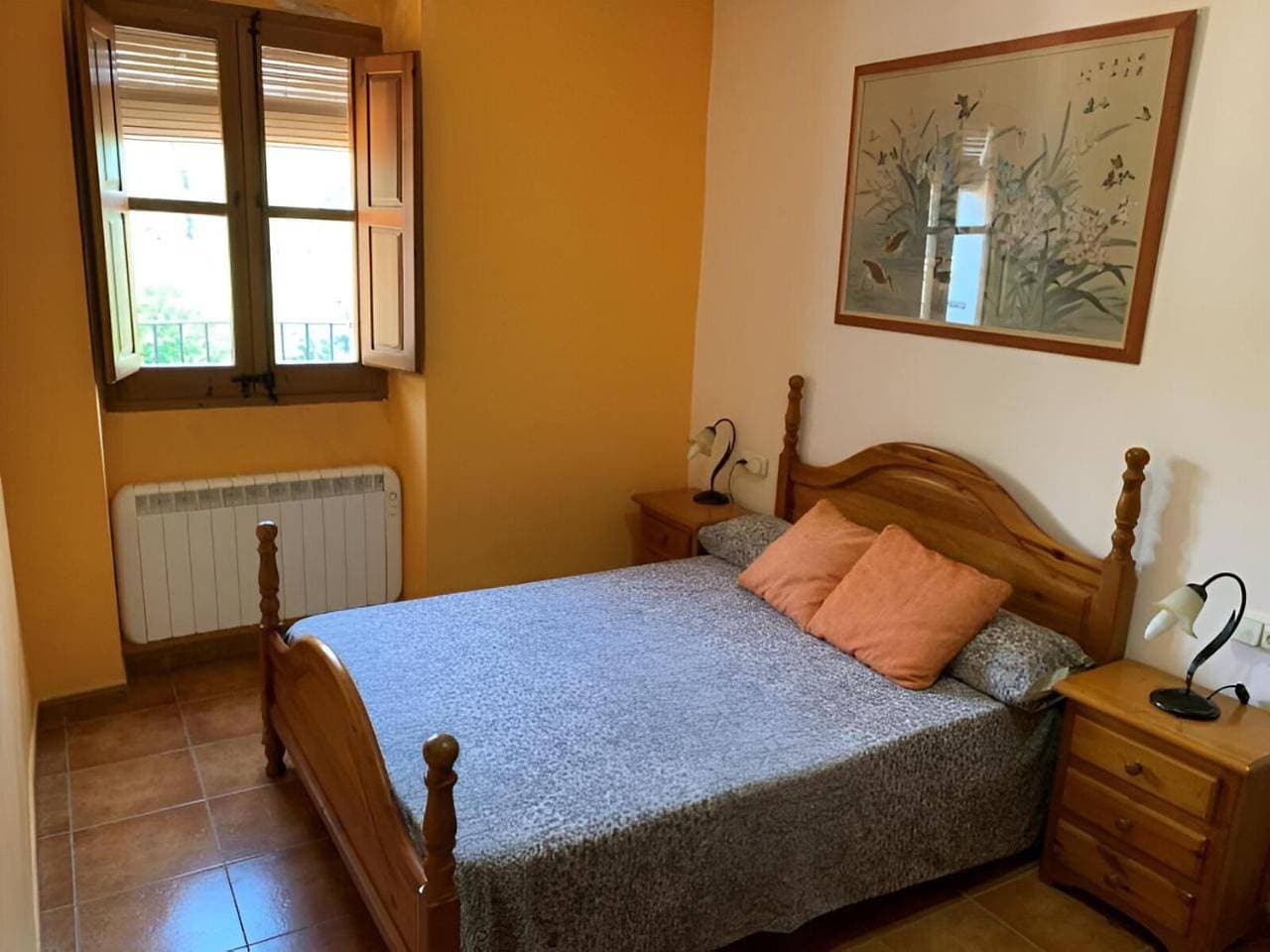 Foto 10 von 34: Two-Bedroom Apartment with Mountain View