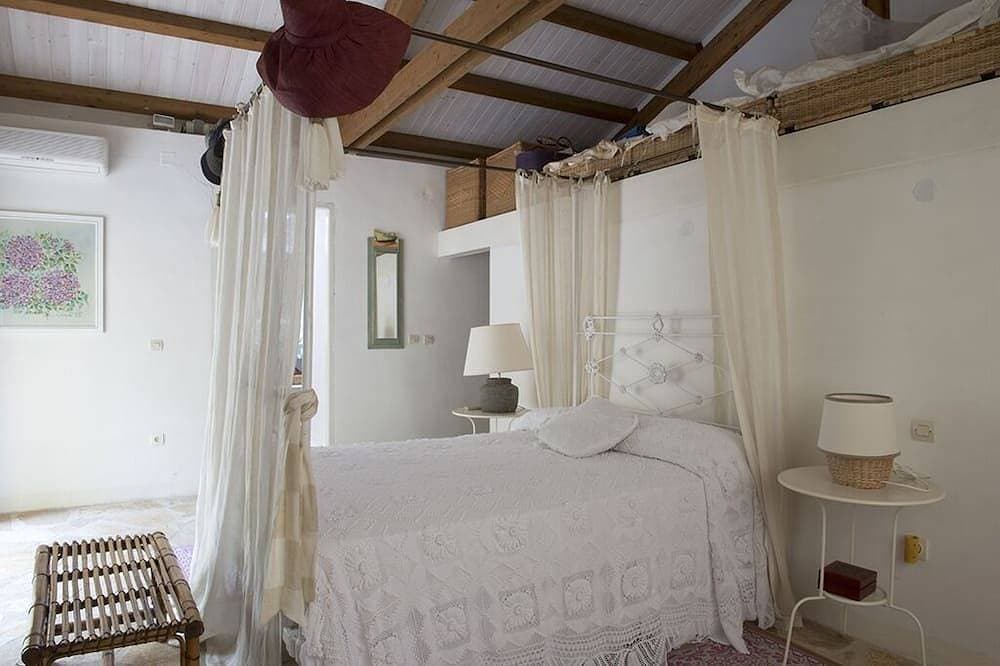 Foto 8 von 30: Einzigartige Villa inmitten des Waldes mit Pool