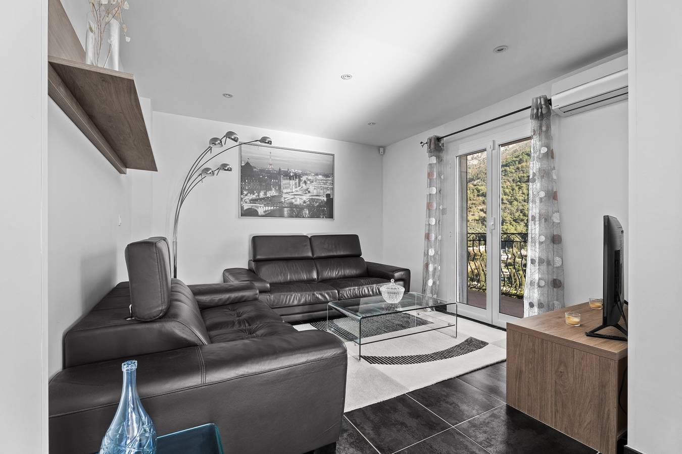 Foto 4 von 15: Ferienwohnung für 4 Personen mit Terrasse