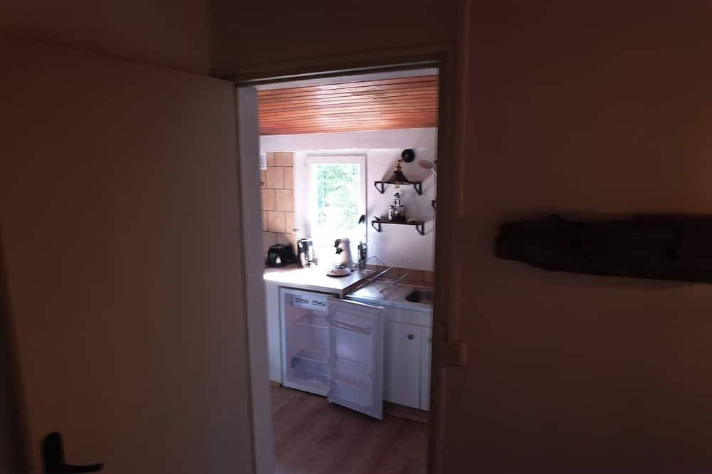 Foto 4 von 6: Bungalow with small garden, near beach and shops