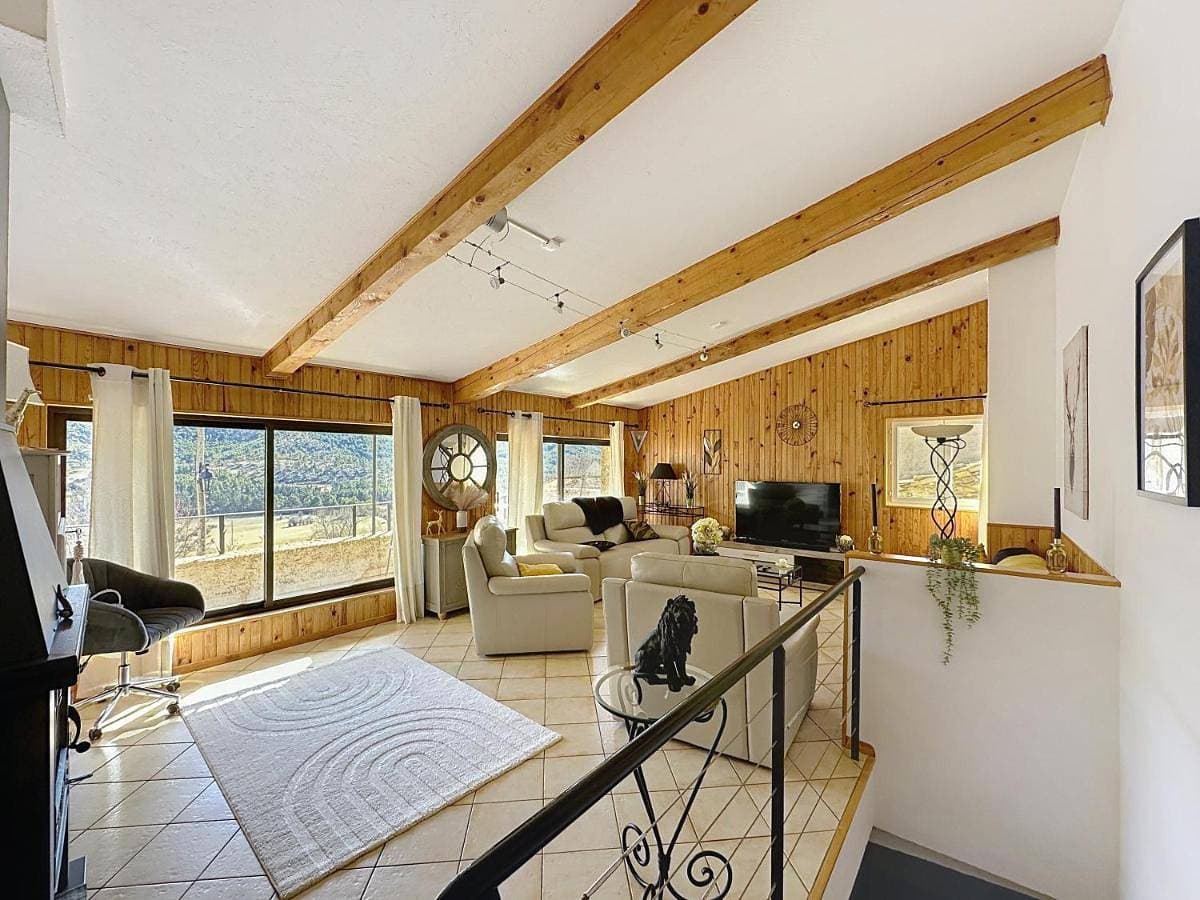 Foto 3 von 41: Three-Bedroom Holiday Home