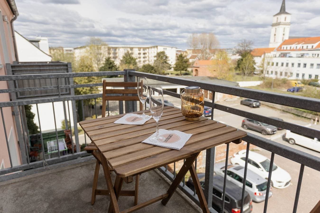Foto 2 von 21: Apartment 'Friedi Am Bauhausmuseum' mit Balkon und WLAN
