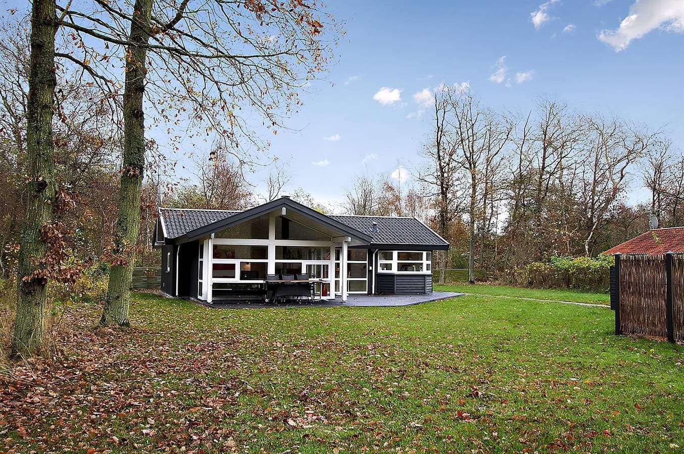 Foto 2 von 24: Nice home in Humble w/ Sauna, WiFi and 3 Bedrooms