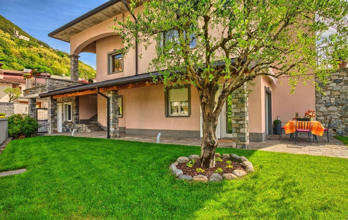 Foto 4 von 24: Olive Garten-Ferienwohnung mit Seeblick