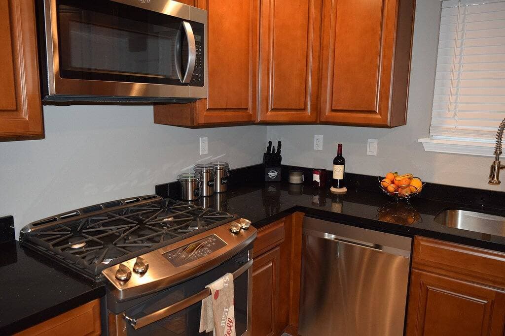 Seattle Tacoma · Seattle / Flughafen / Stadtbahn / SeaTac / 1 Zim. Wohnung / Haus am Wasser 1