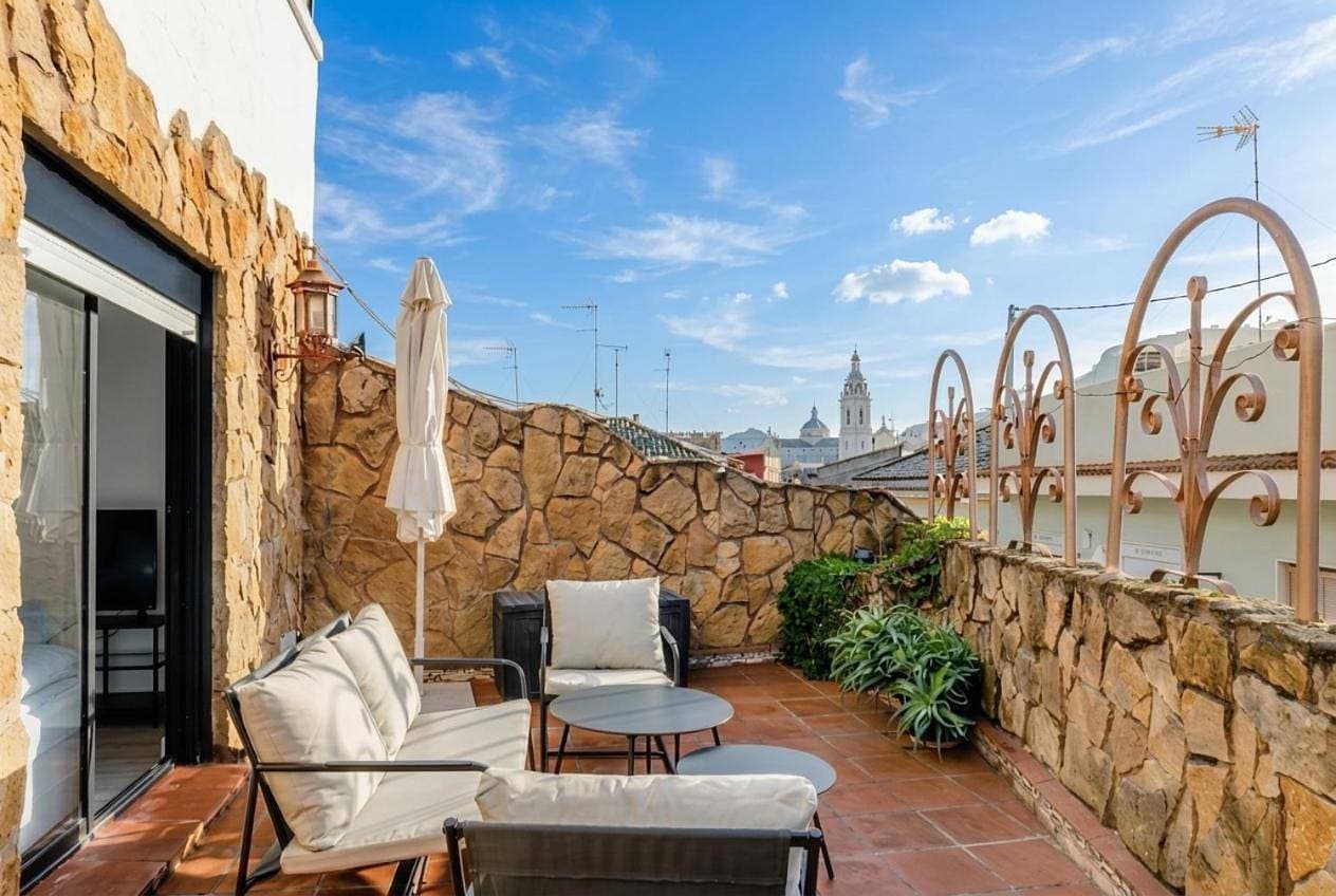 TROBAT18 - Castle View Luxury Duplex with Private Terrace 1
