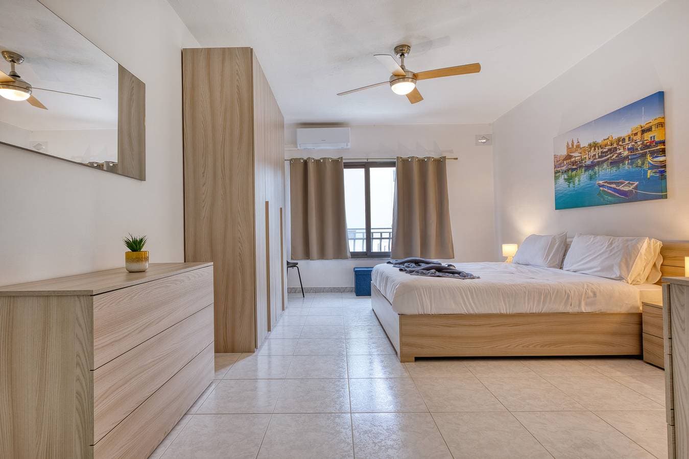Foto 5 von 23: Ferienwohnung für 5 Personen mit Balkon