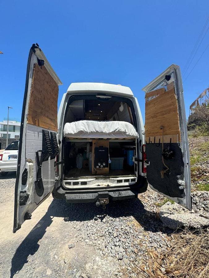 Foto 4 von 6: Caravan
