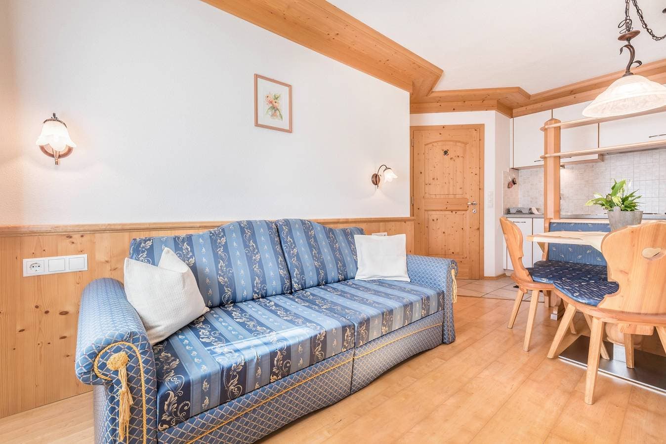 Foto 11 von 22: Ferienwohnung Ciasa Raut App Sosi mit Bergblick, Garten und WLAN