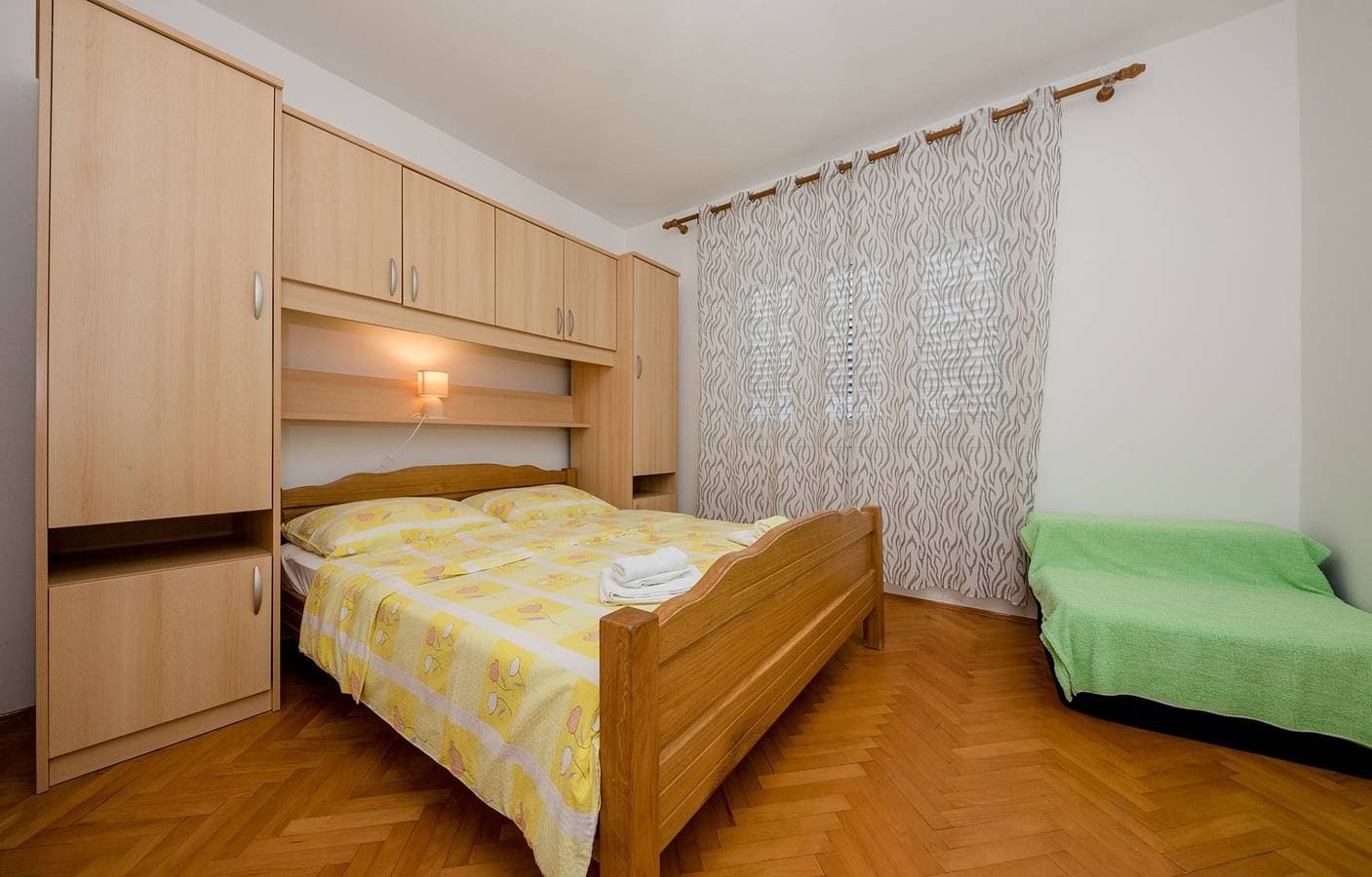 Foto 8 von 15: Dreibettzimmer Marijana Kampor S5 auf der Insel Rab