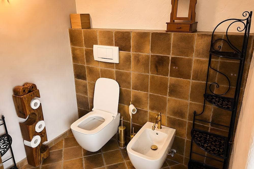 Foto 4 von 21: Zimmer „Camera Genziana“ mit Bergblick, WLAN und Klimaanlage