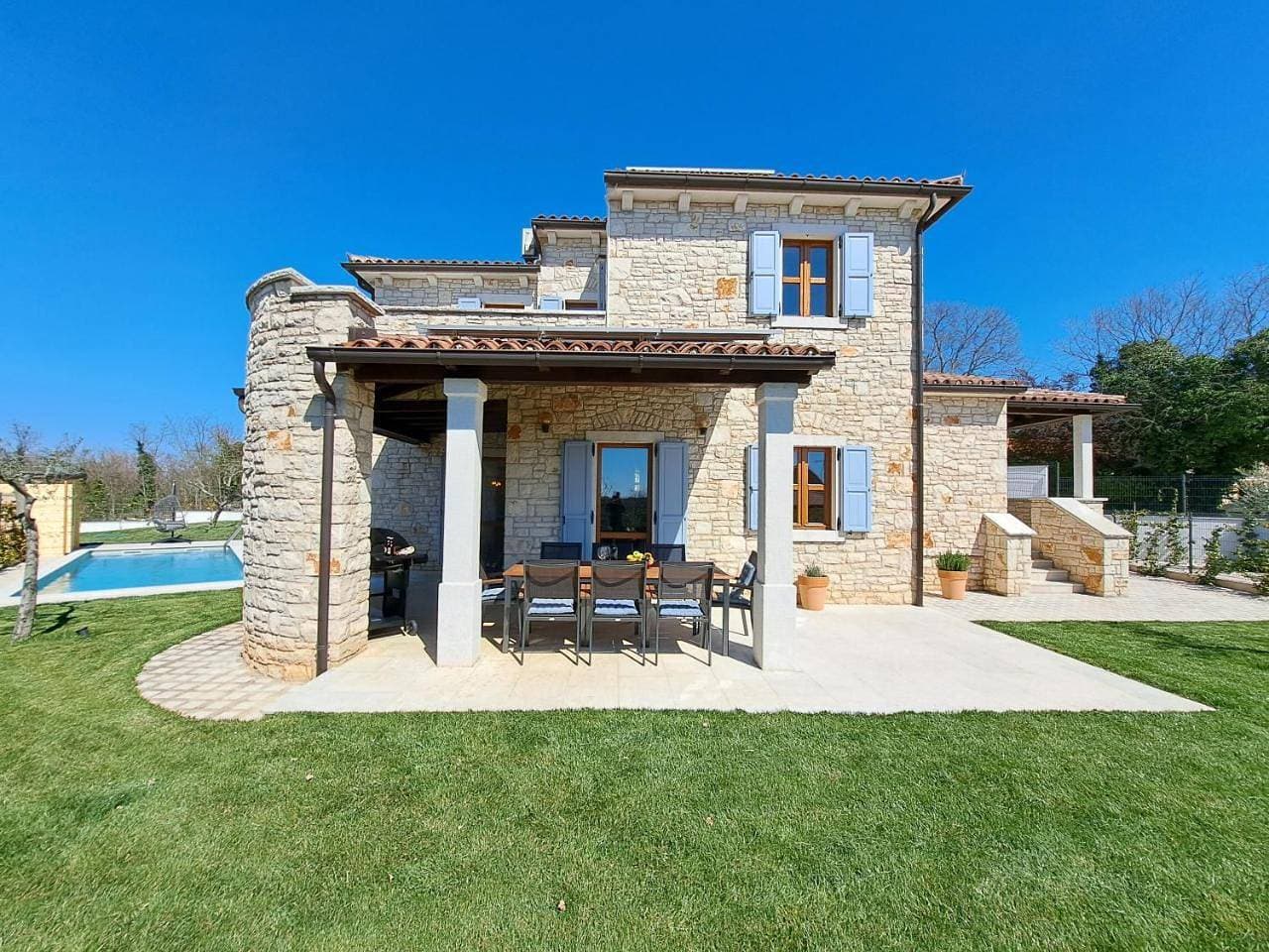 Foto 13 von 92: Villa with Private Pool