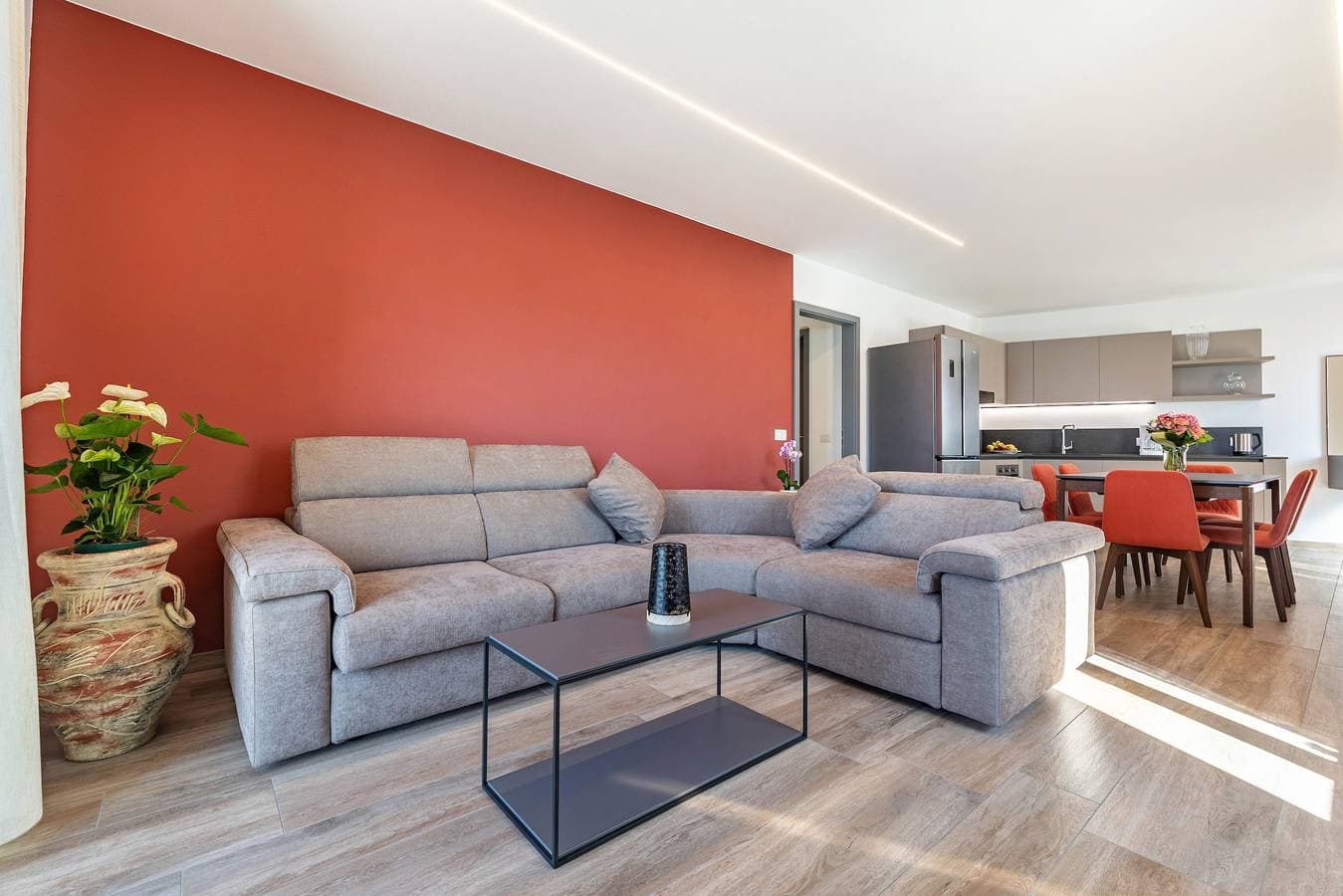 Foto 8 von 31: Ferienwohnung "Il Cinque" mit Seeblick, Gemeinschaftspool und WLAN