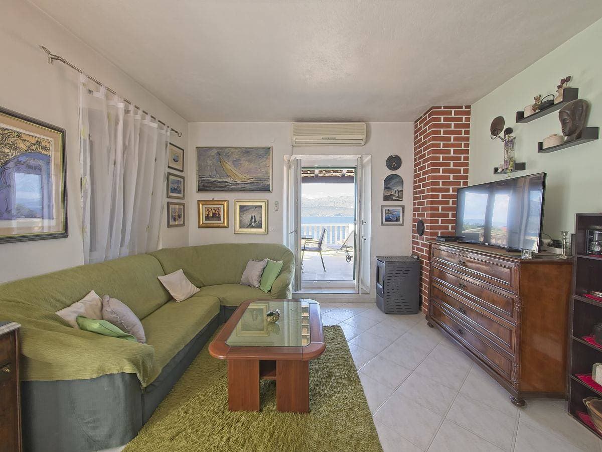 Foto 7 von 26: 2-Zimmer-Ferienwohnung mit Terrasse und Meerblick Postira, Brac A-11582-a