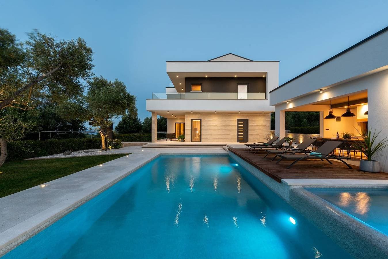 Foto 11 von 47: Luxurious Villa Laurea