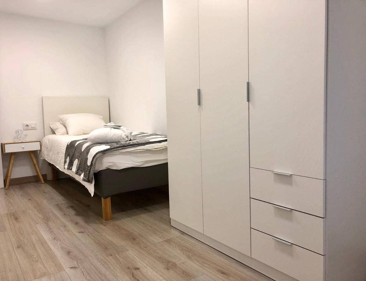 Foto 13 von 13: Two-Bedroom Apartment