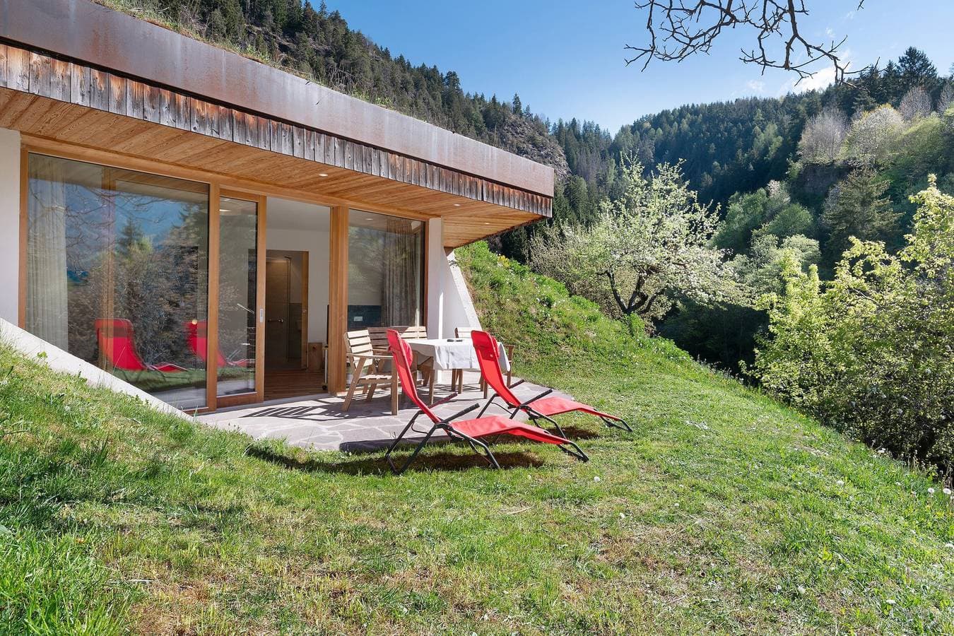 Foto 8 von 41: Chalet „Petrunderhof Herbstparadies“ mit Bergblick, Gemeinschaftsterrasse und WLAN