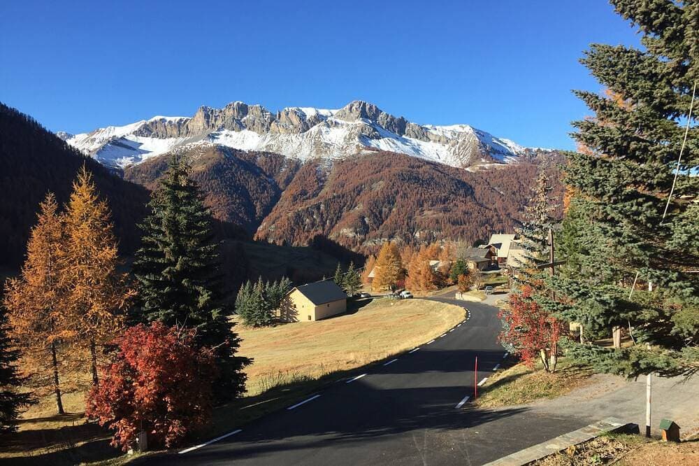 Foto 10 von 13: Studio with mountain charm