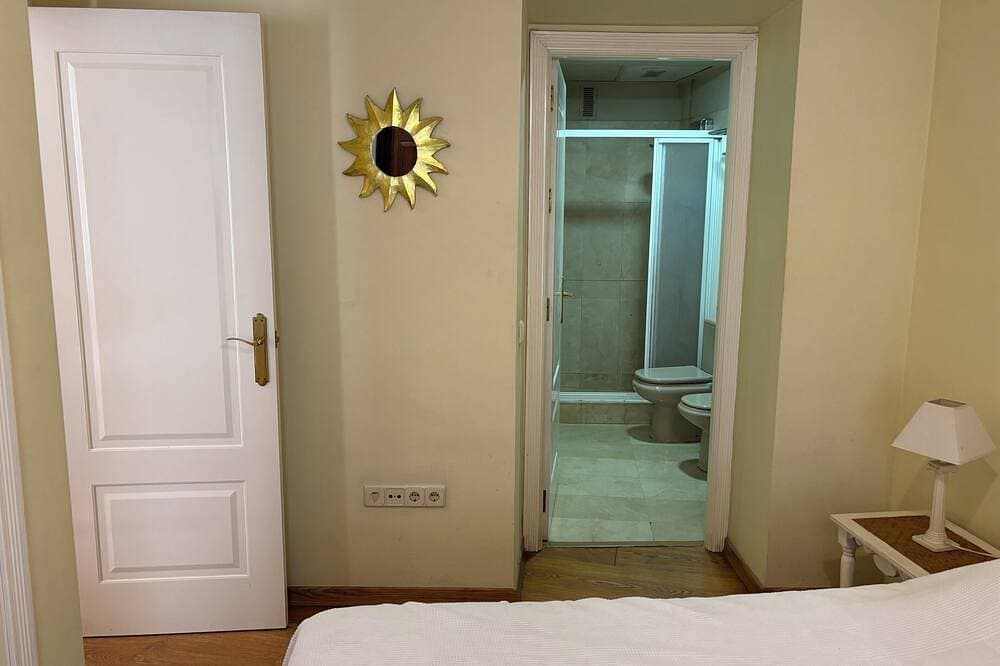 Foto 5 von 18: Das Hotel liegt in der Altstadt von Sevilla