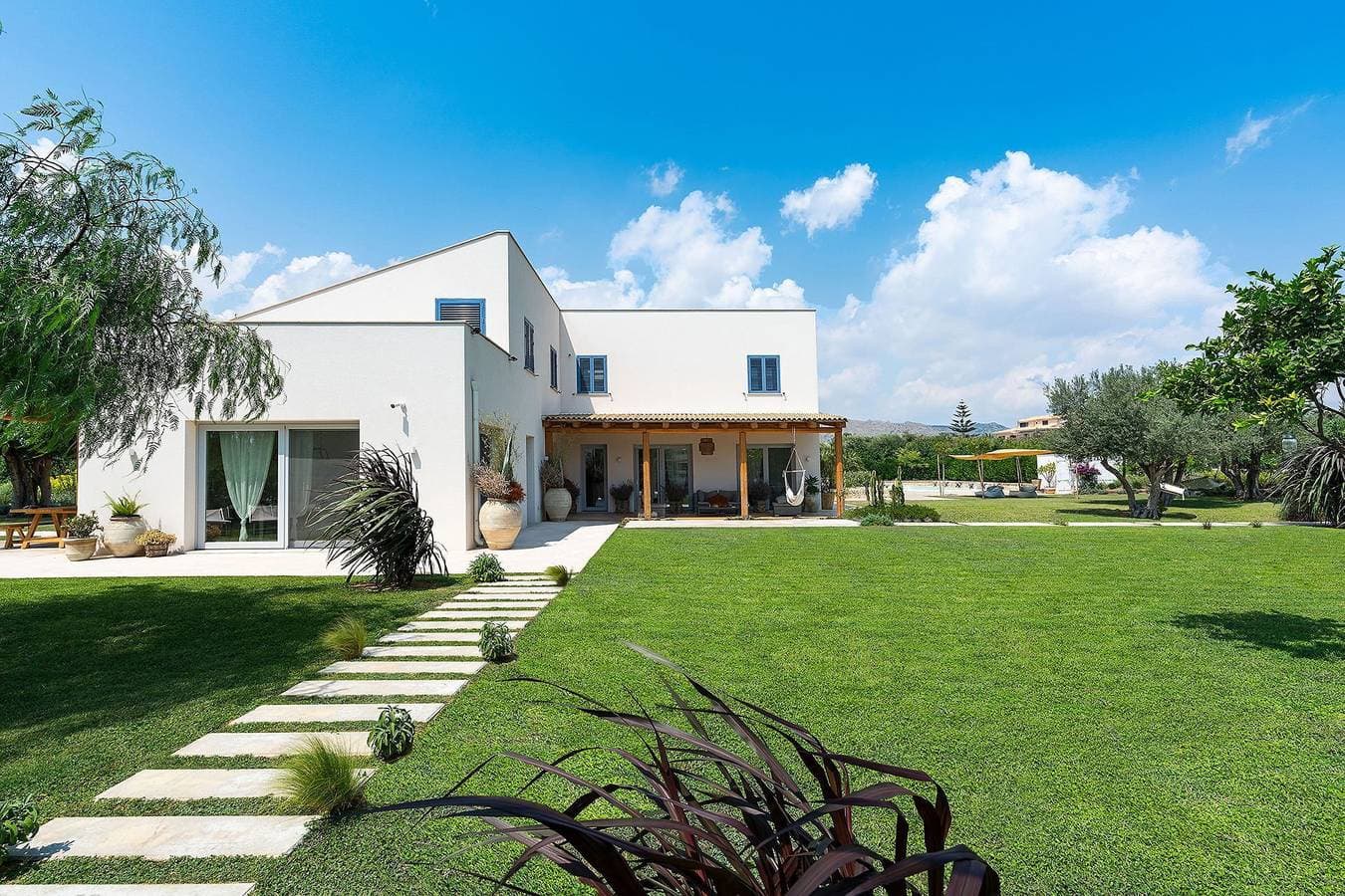 Foto 2 von 57: Villa für 12 Personen mit Garten