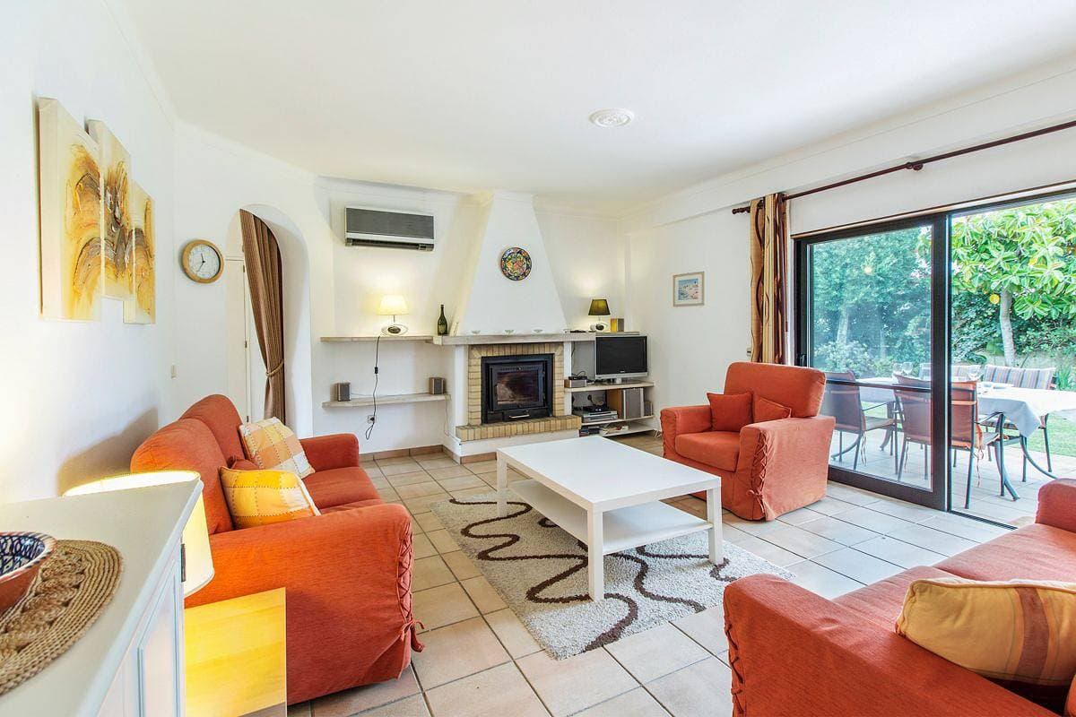 Foto 9 von 25: Villa für 4 Personen mit Garten